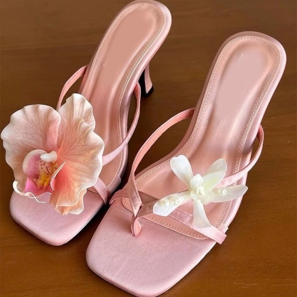 NWT Pink Orchid Flower Kitten Heels Sandals | Coquette Floral Mules Summer Vibes